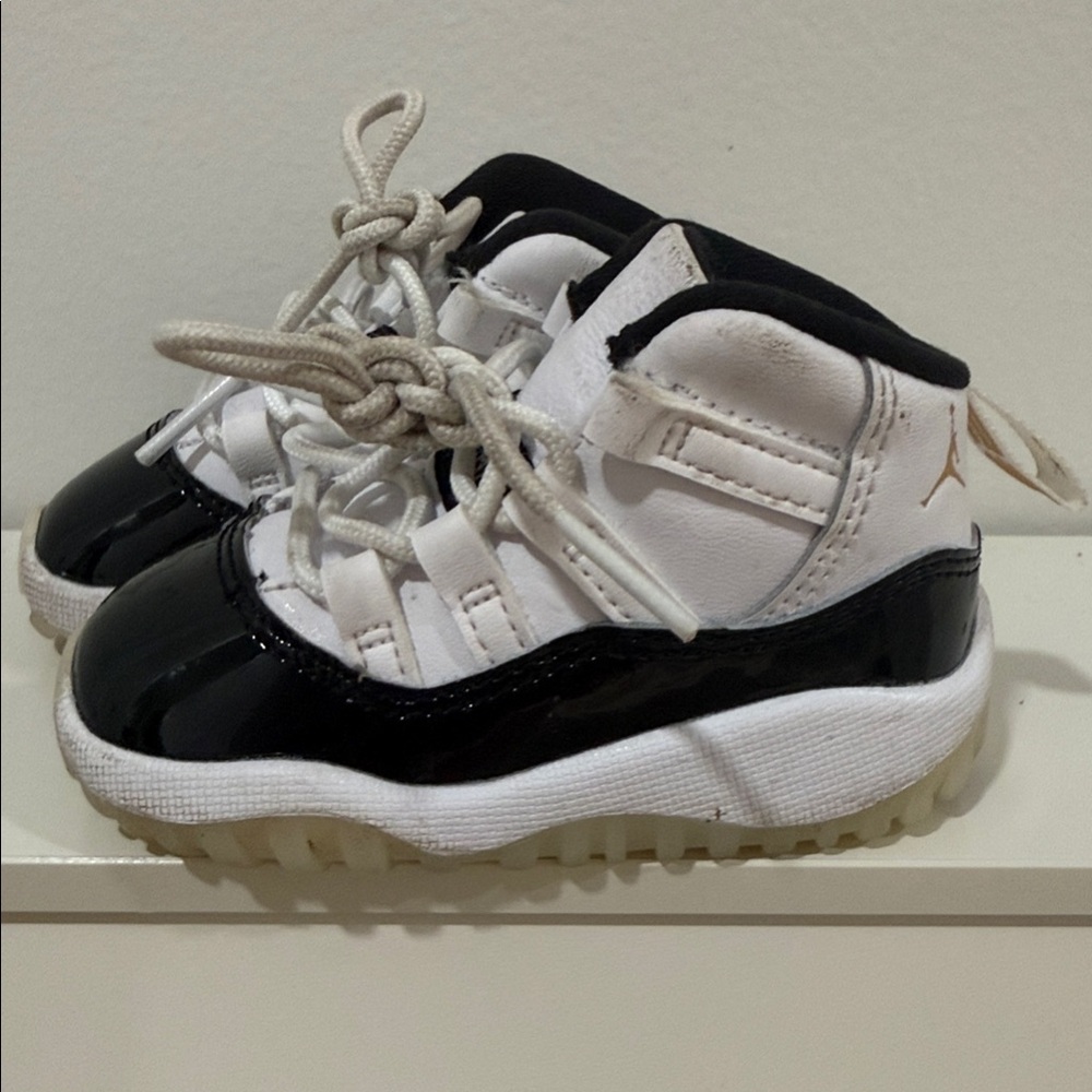 Jordan Kids Black and White Sneakers